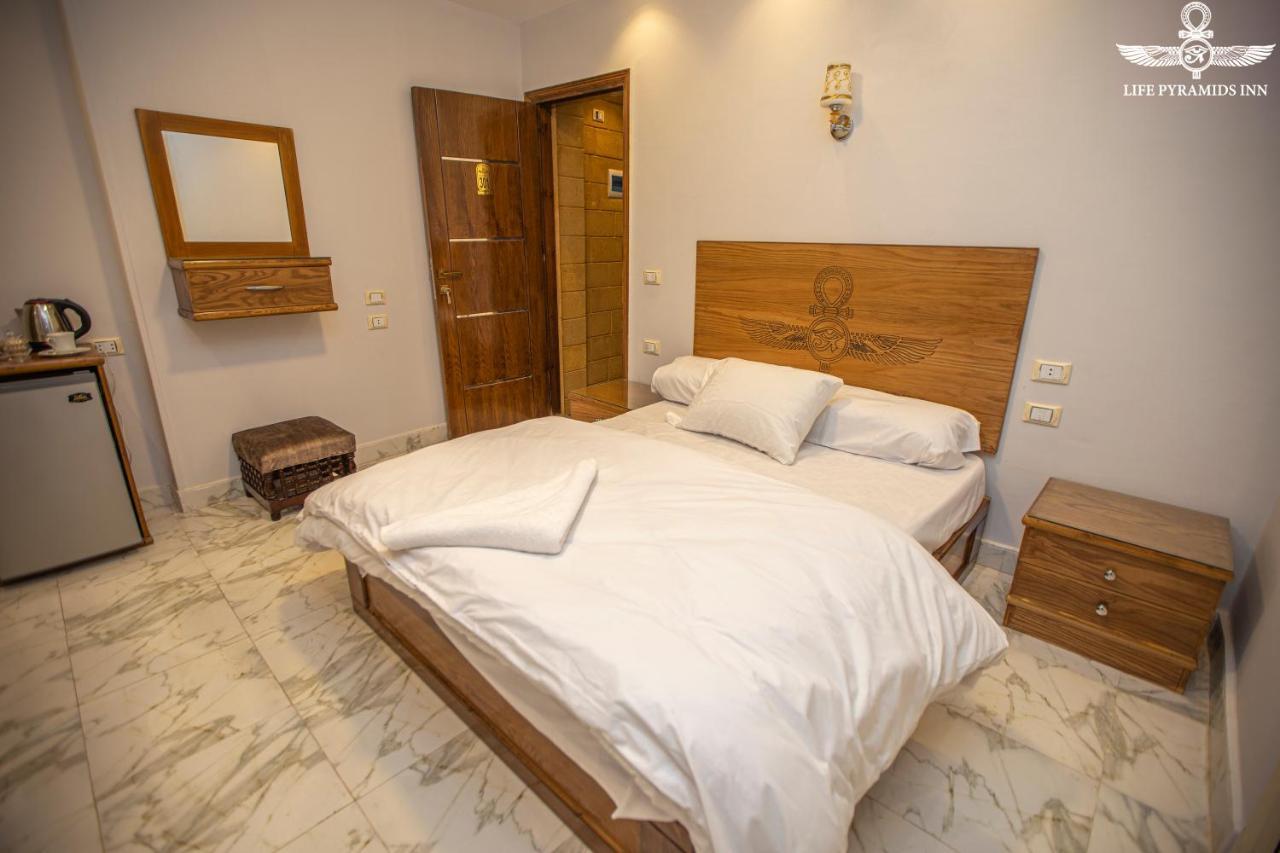 Life Pyramids Inn Kafret el-Gabal 外观 照片